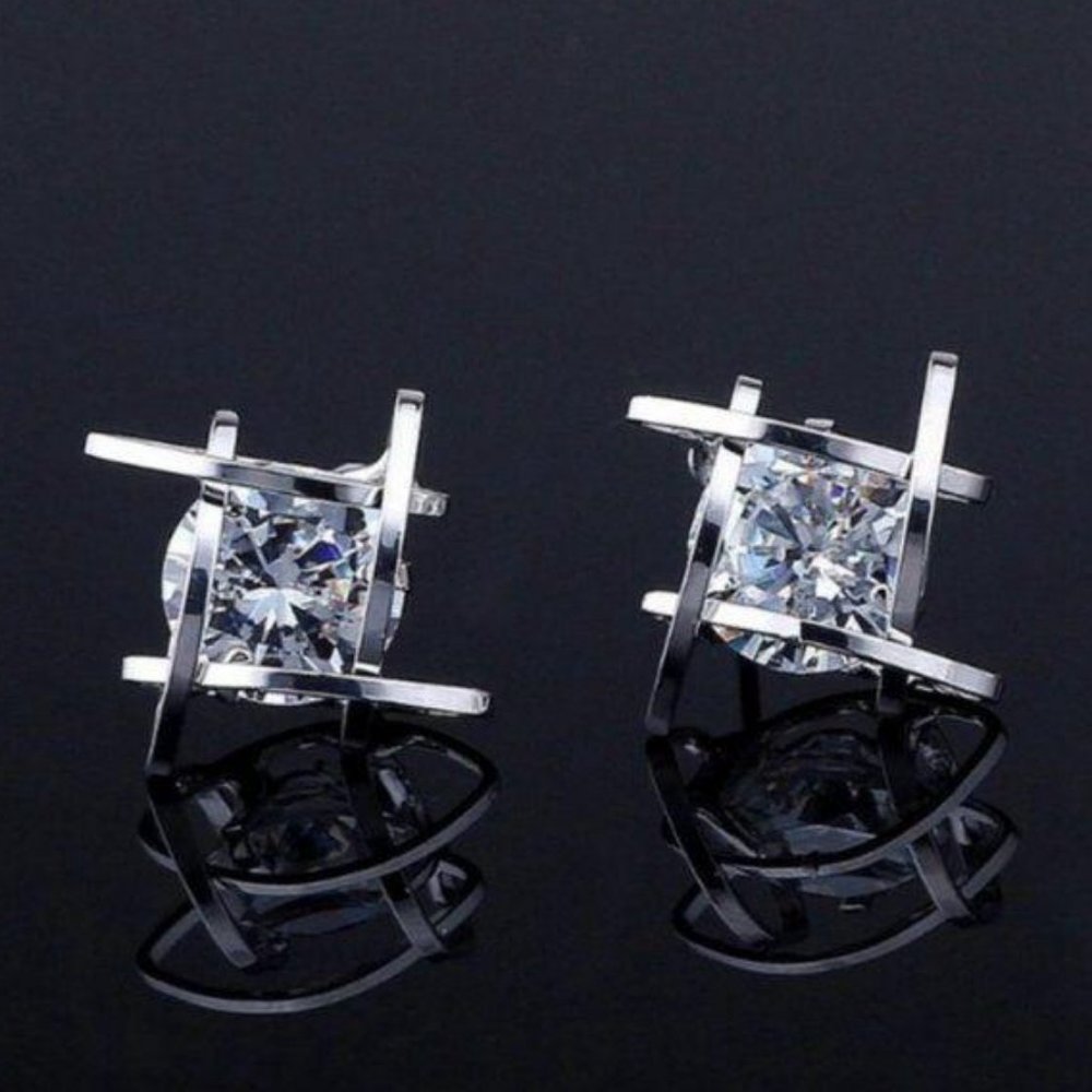 NEW Silver Solitaire Diamond 3D Caged Studs - Picture 2 of 9